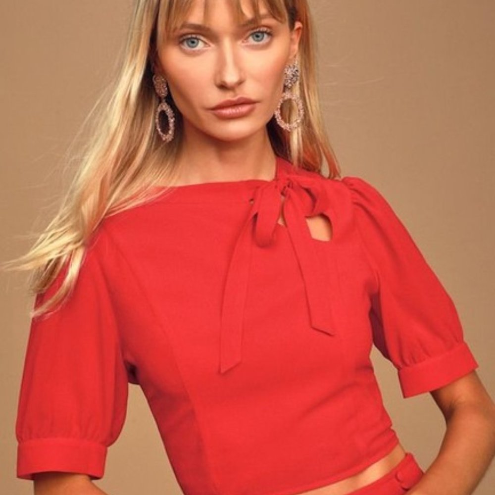 Lulu*s Puff Sleeve Crop Red Top